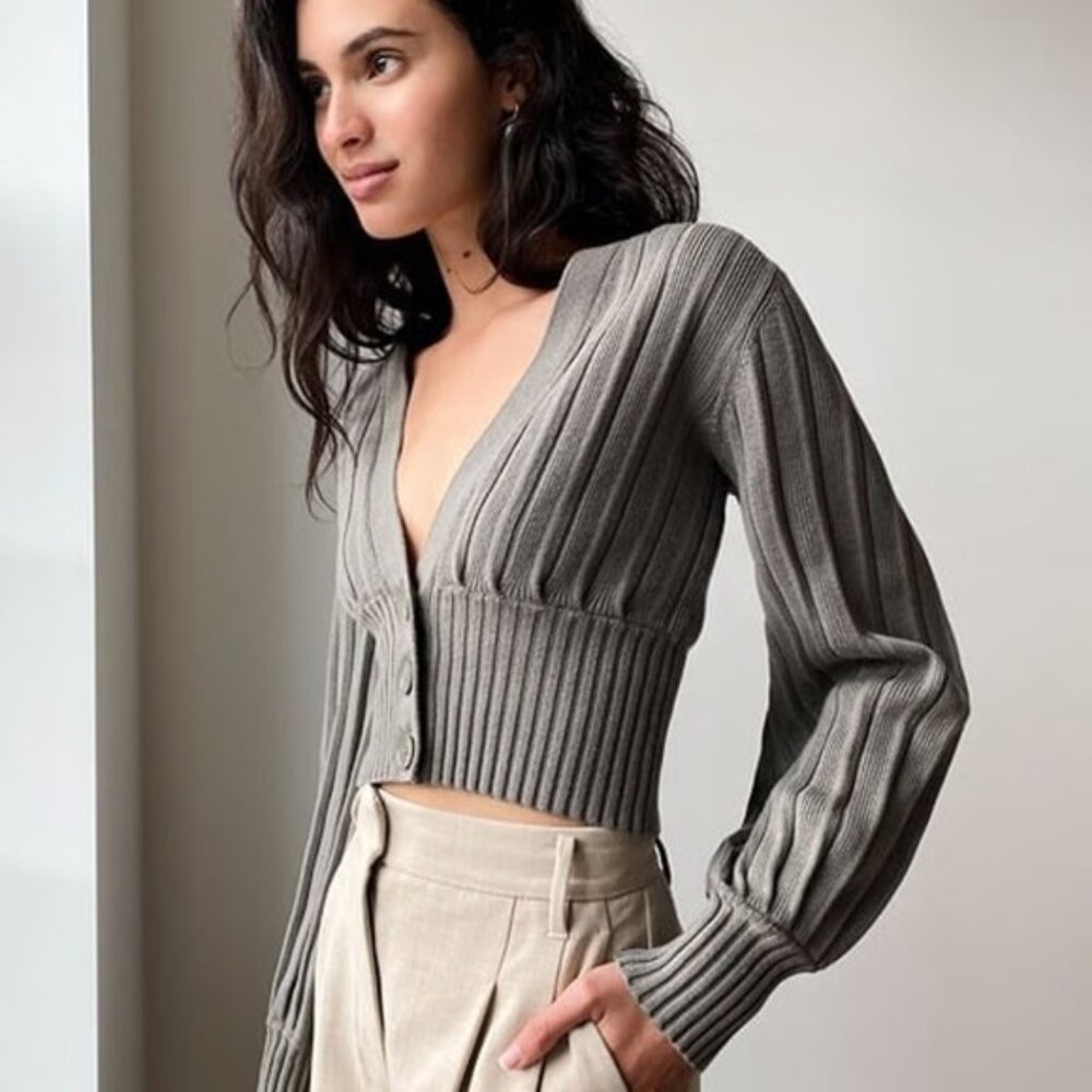 Aritzia Wilfred Thais Knit Plunge Sweater Cardigan Wool Cotton Grey Size Medium - Picture 2 of 7